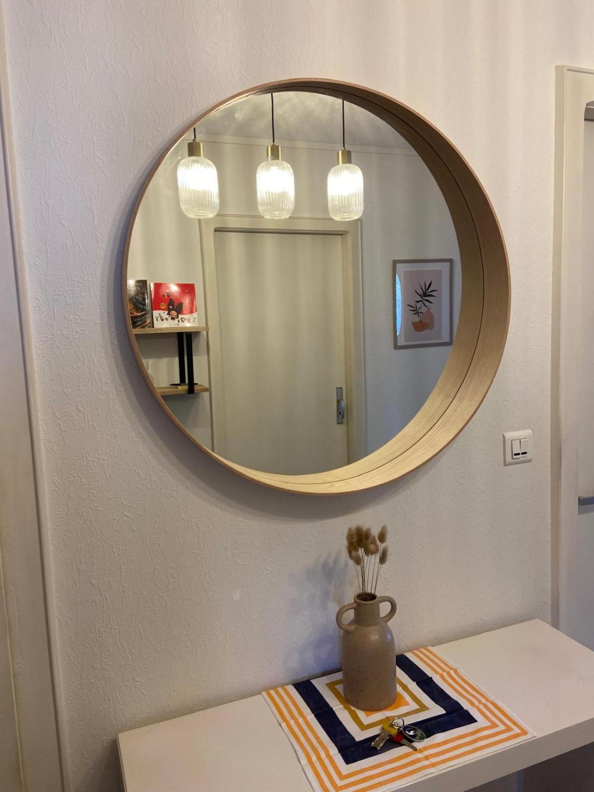 Joli Proche Gare Apartment *
